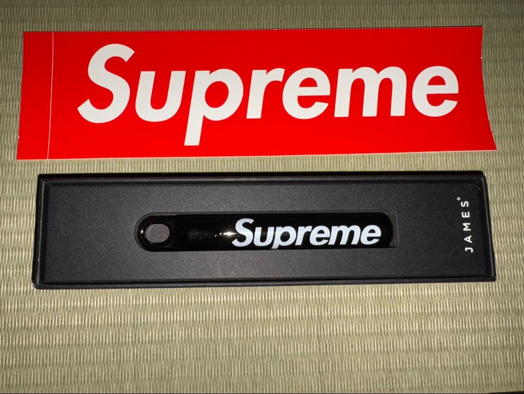 つ*く様 Supreme / James Brand Cache \