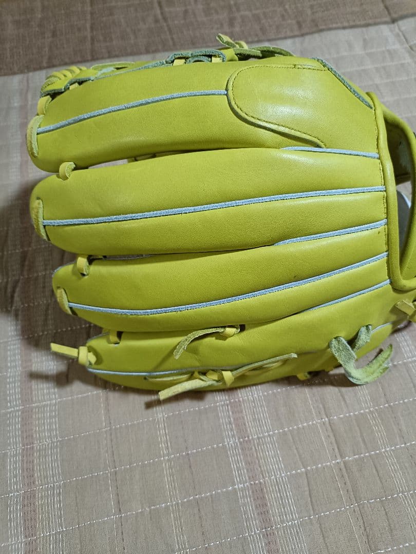 シュアプレイ 軟式オーダーグローブ イエロー