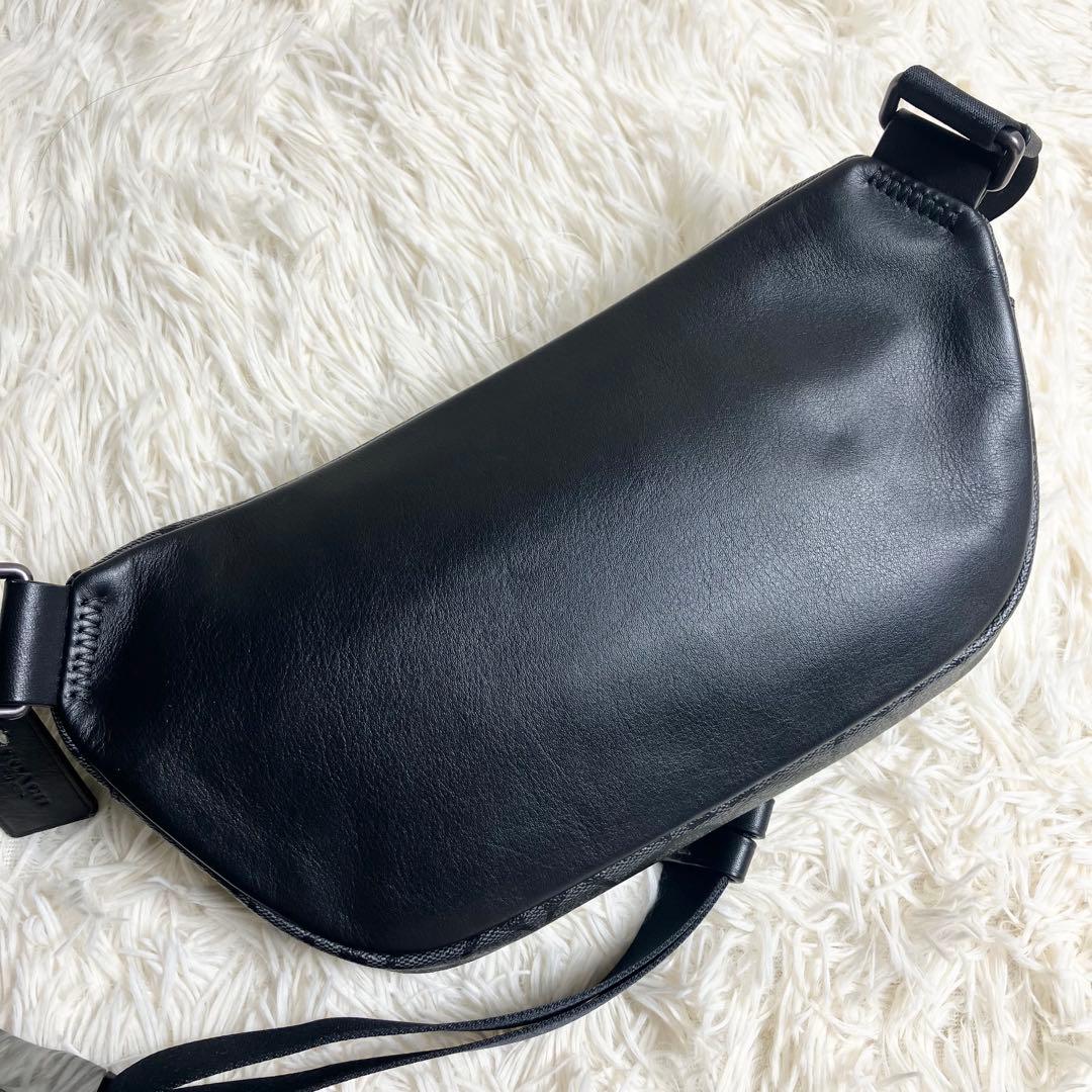 【未使用】COACH＊ボディバッグ シグネチャー チャコール PVC