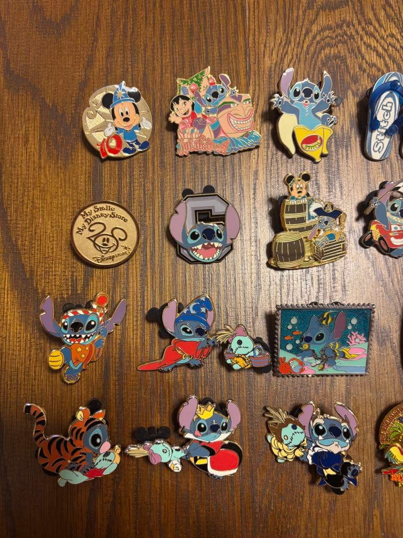 スティッチ ピンバッジ 23個セット