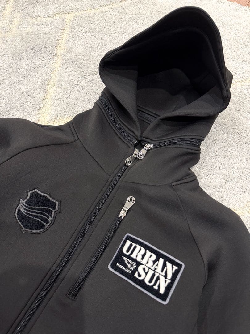 muta MARINE × URBAN SUN ボンディングパーカー