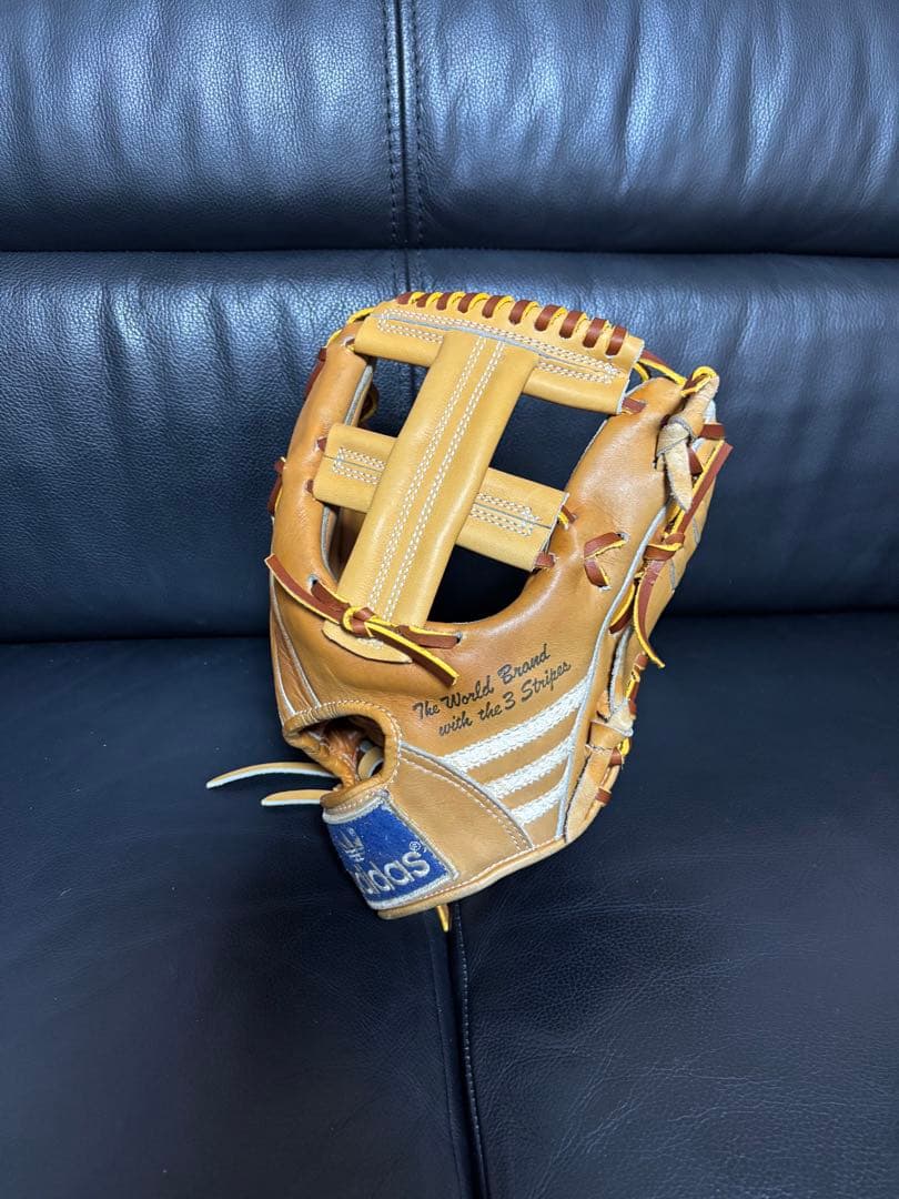 f*0様 アディダス硬式内野手用グラブ