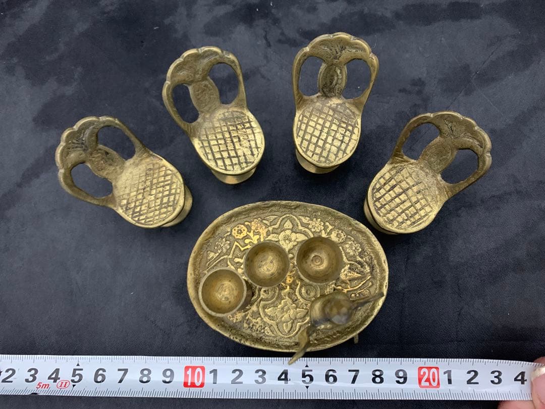 アンティーク　真鍮　ミニチュア　テーブル　チェア　ゴブレット　ポット　まとめ売