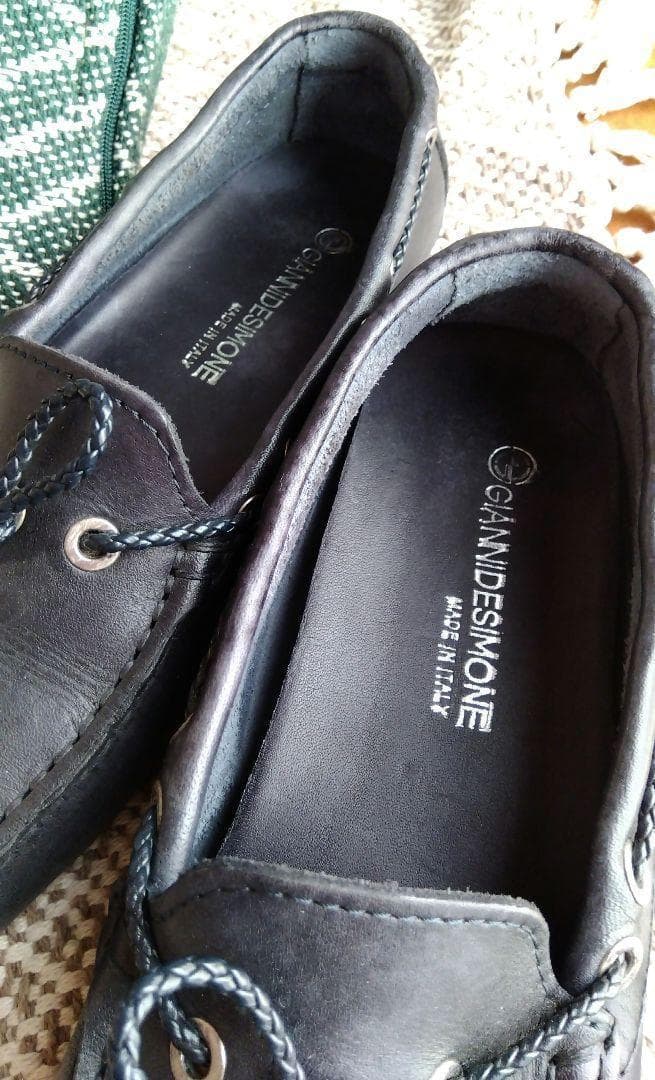 モカシン　革靴　ドライビングシューズ　ジャンニデシモーネ　メンズ　レディース