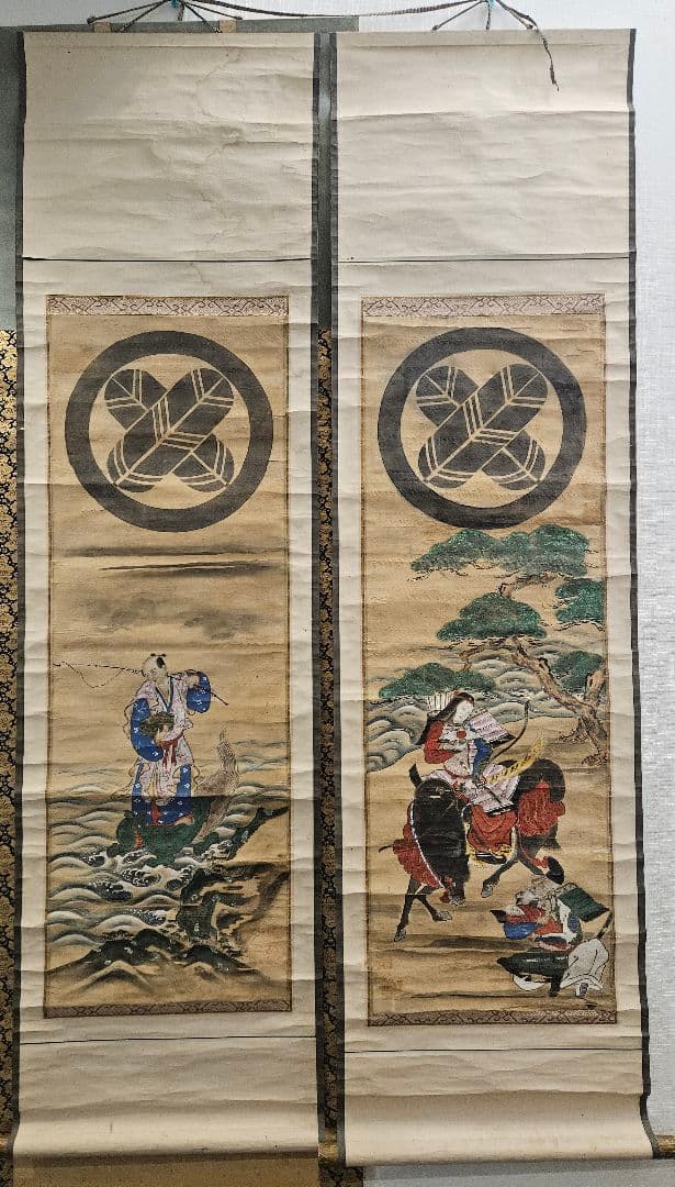『中輪に足付き違い鷹の羽』大名家より拝領品 家紋入 浦島太郎神功皇后図 絹本