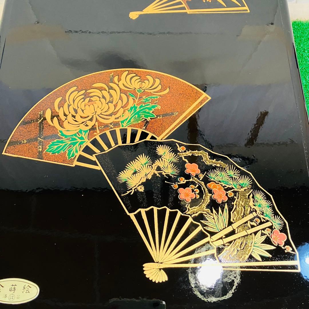 昭和五十五年一月吉日の銘が刻まれた希少な美術工芸品、本蒔絵漆器の文庫箱
