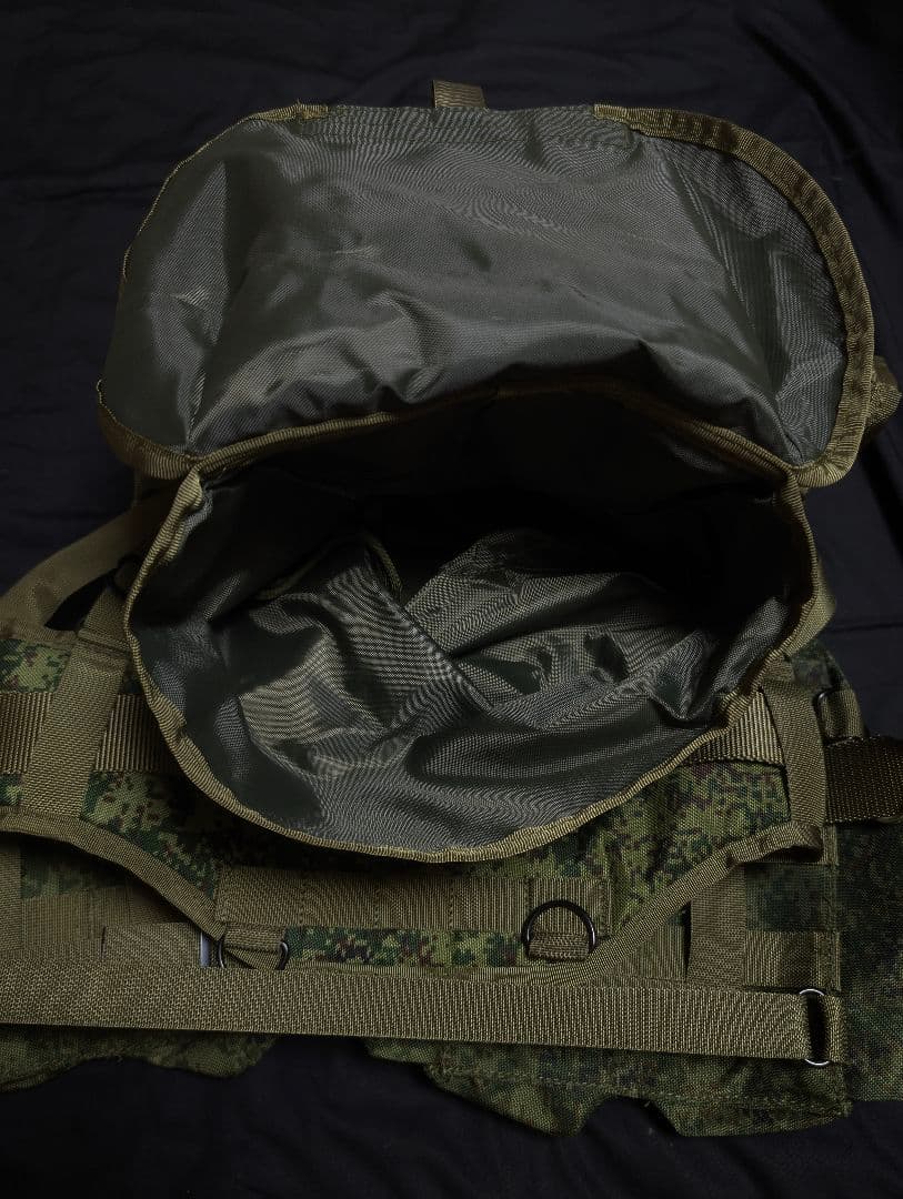 赤字出品　SMERSH チェストリグ デジタルフローラ レプリカ