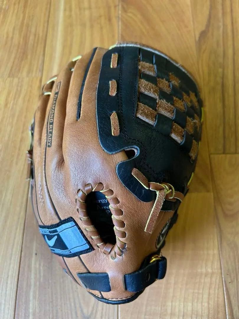 Nike Diamond Ready 硬式グローブ 12.50インチ