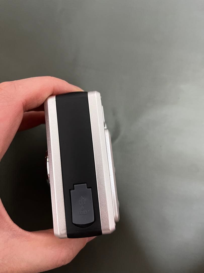 Polaroid PDC3070 ポラロイド コンパクトデジタルカメラ