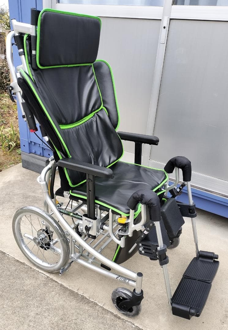 ＭＩＫＩ　リクライニング式車椅子　ネクストローラーＳＰⅡ　中古美品　部品欠品無し