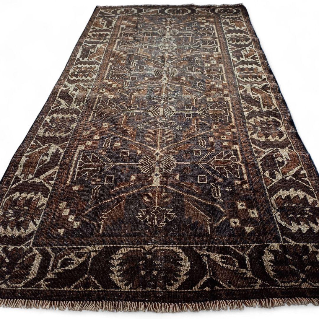 【ヴィンテージ】 経年変化の美しい バルーチ ラグ 絨毯 カーペット トライバル