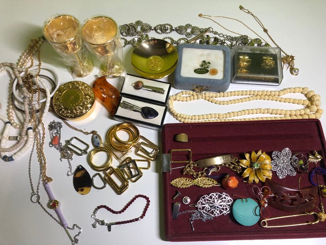 【おまとめ】多様なアクセサリーハンドメイド他色々セット