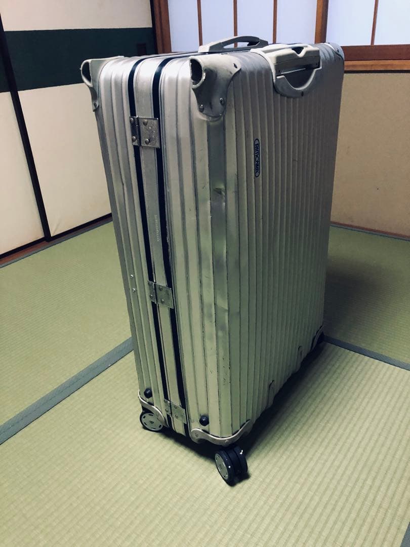 【値下げ】RIMOWAリモワ　シルバー スーツケース四輪キャリーケースビンテージ