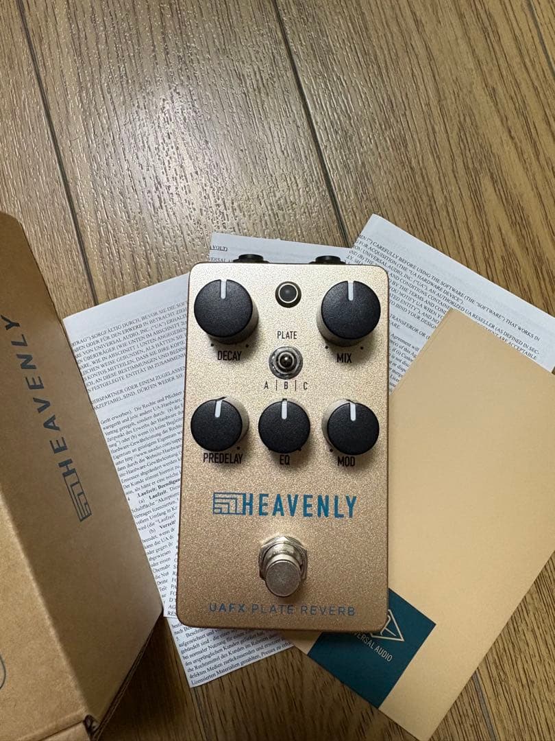 UAFX HEAVENLY リバーブエフェクター