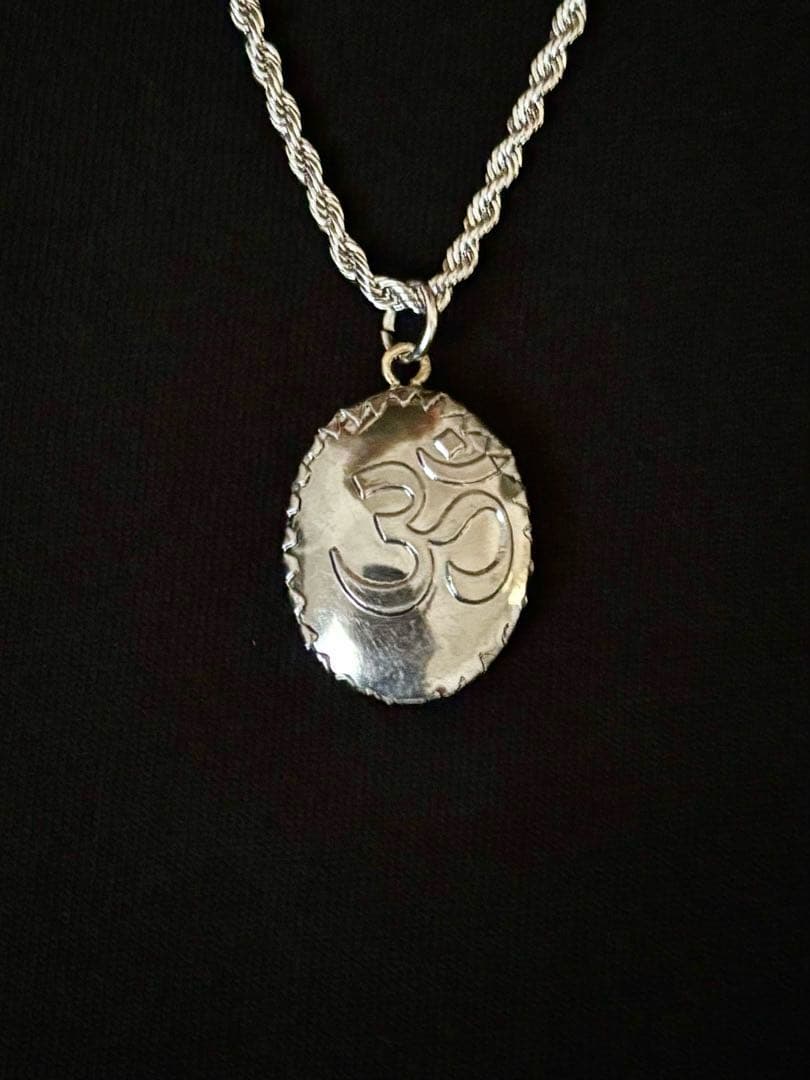 藤井風さん　【訳あり】オームペンダント シヴァ