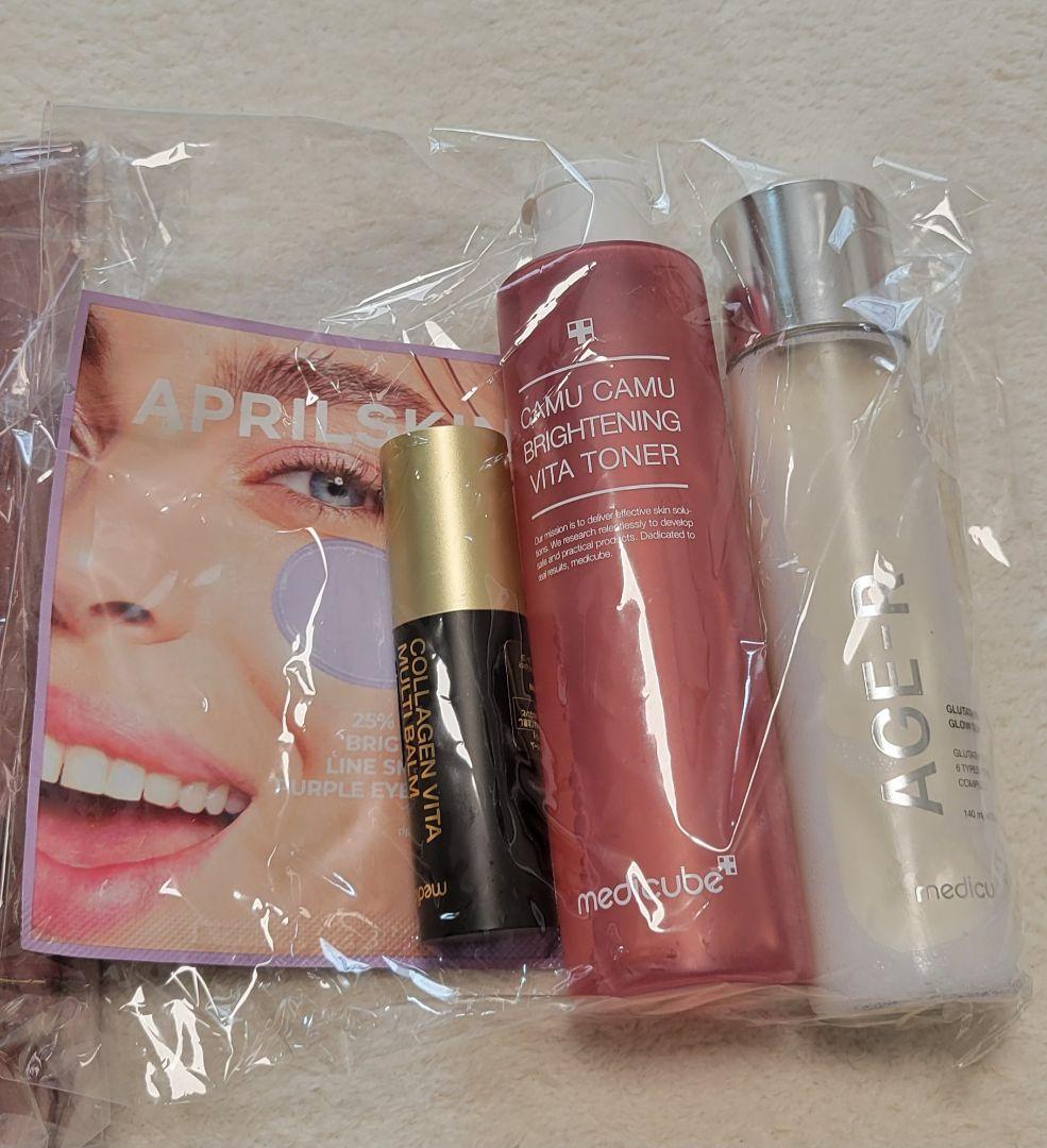 新品エヌオーガニックプレナム エイジングケアライン本品 メディキューブ