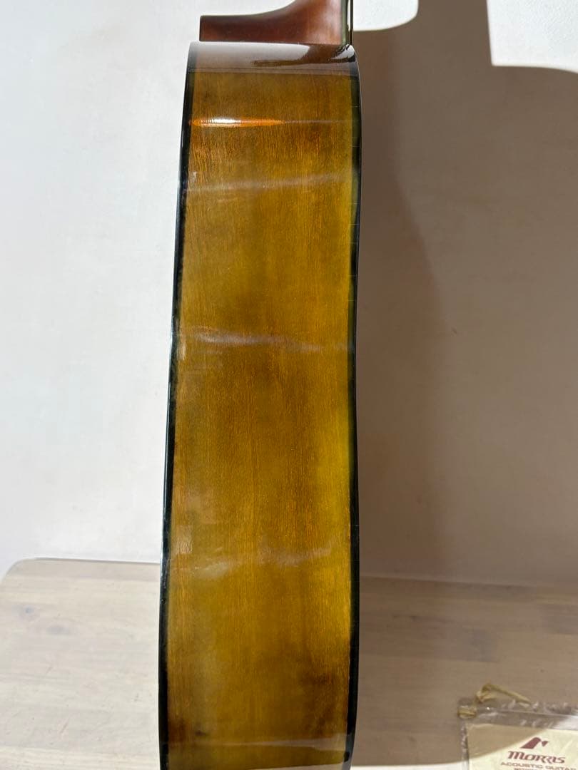 Morris アコースティックギター サンバースト