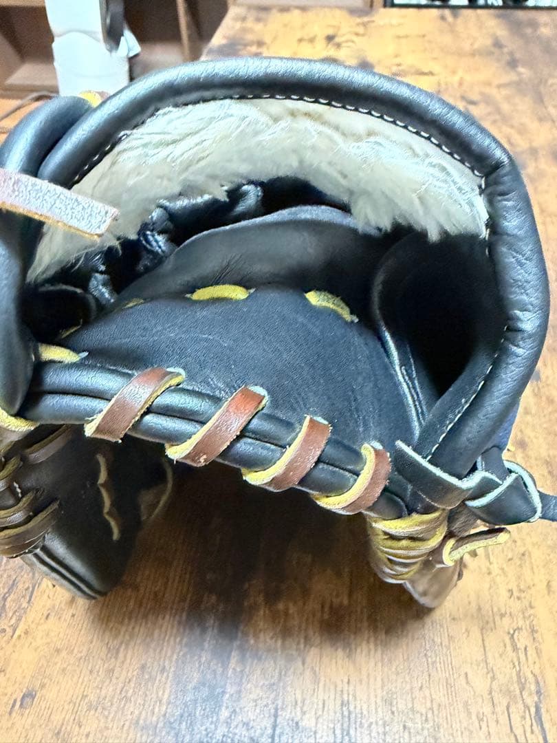 Wilson 軟式グローブ ネイビー/ブラック