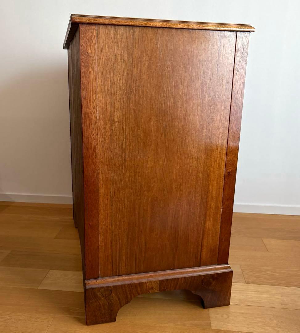 英国アンティーク　ウォールナット チェスト ドロワーズ 4段　イギリス