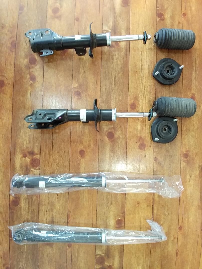 コペン　LA400K　純正足回り