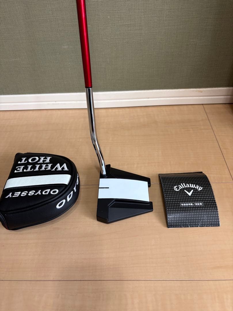 【M子】WHITE HOT VERSA TWELVE パター　レフティ