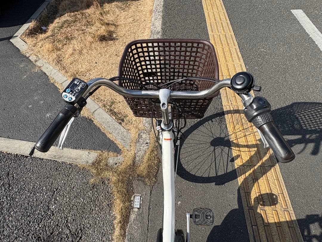 中古24インチYAMAHA電動アシスト自転車　8.9Ah 大阪　028番