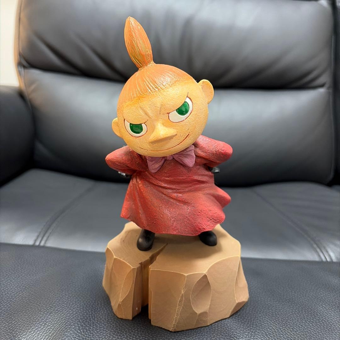 ムーミン　リトルミイ　フィギュア　いたずら考え中