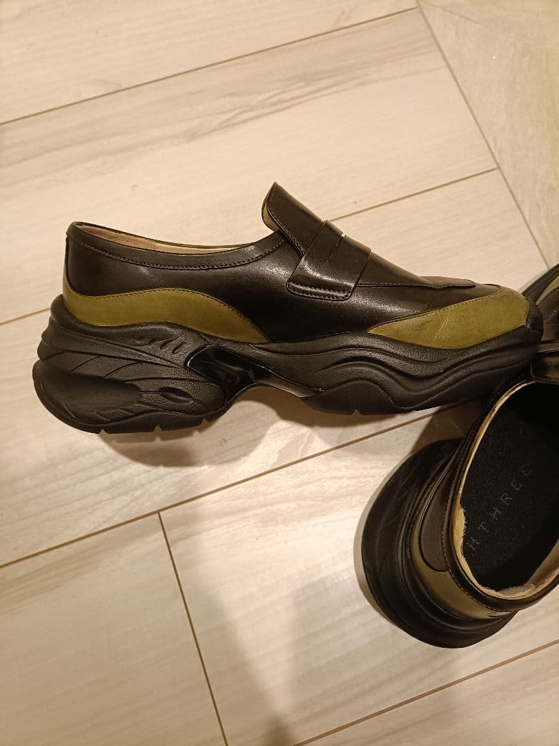 HTHREE - LEBE ペニーローファー - オリーブグリーン