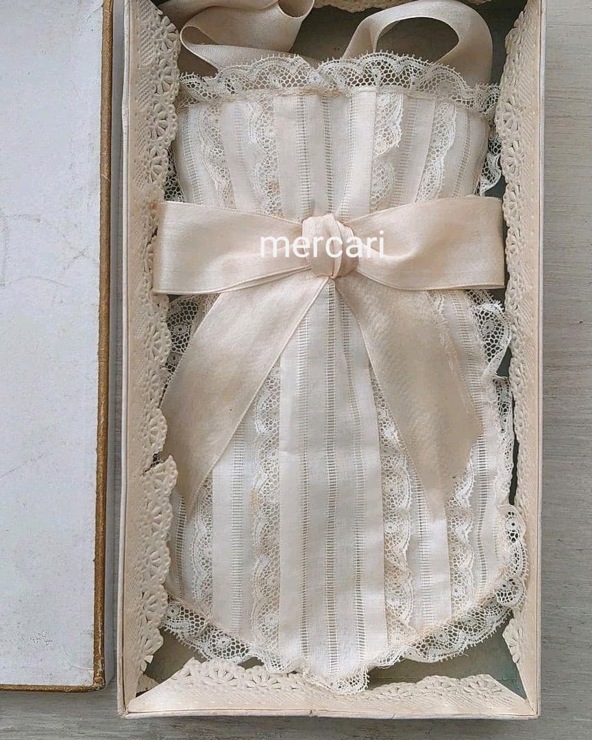 フランス製　アンティーク 初聖体のオモニエール シルクリボンとレースフリル