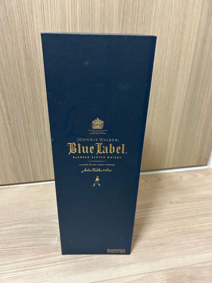 ジョニーウォーカー ブルーラベル 750ml 限定版
