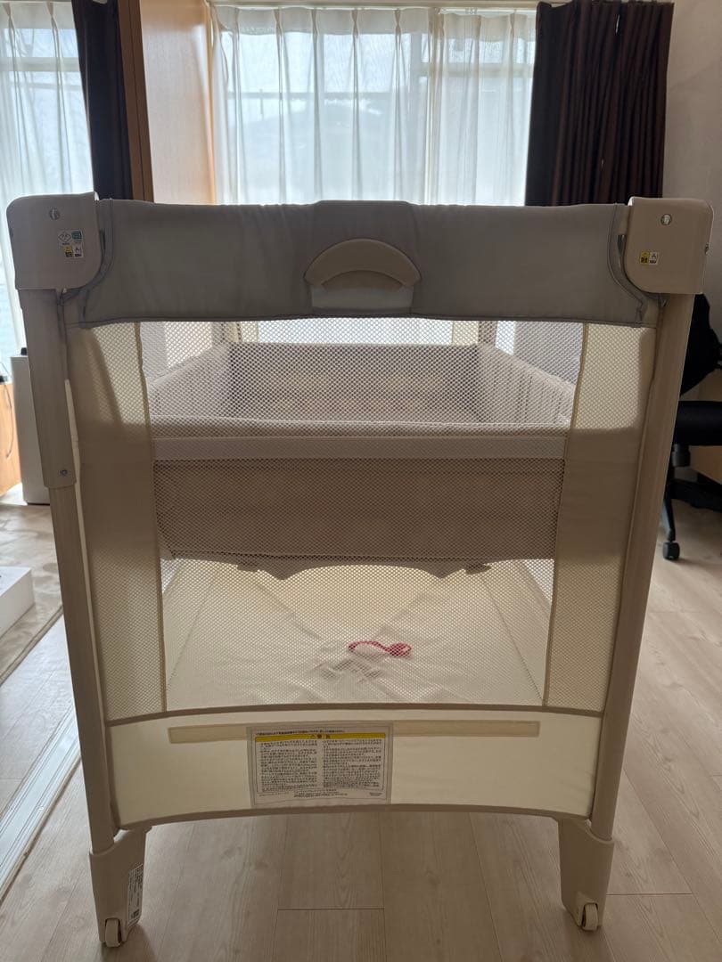 美品　アップリカ ココネルエアー AB 現行品　ベビーグレーベアー ホワイト