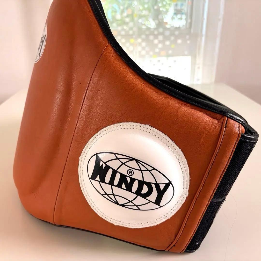 【美品】WINDY ベリープロテクター