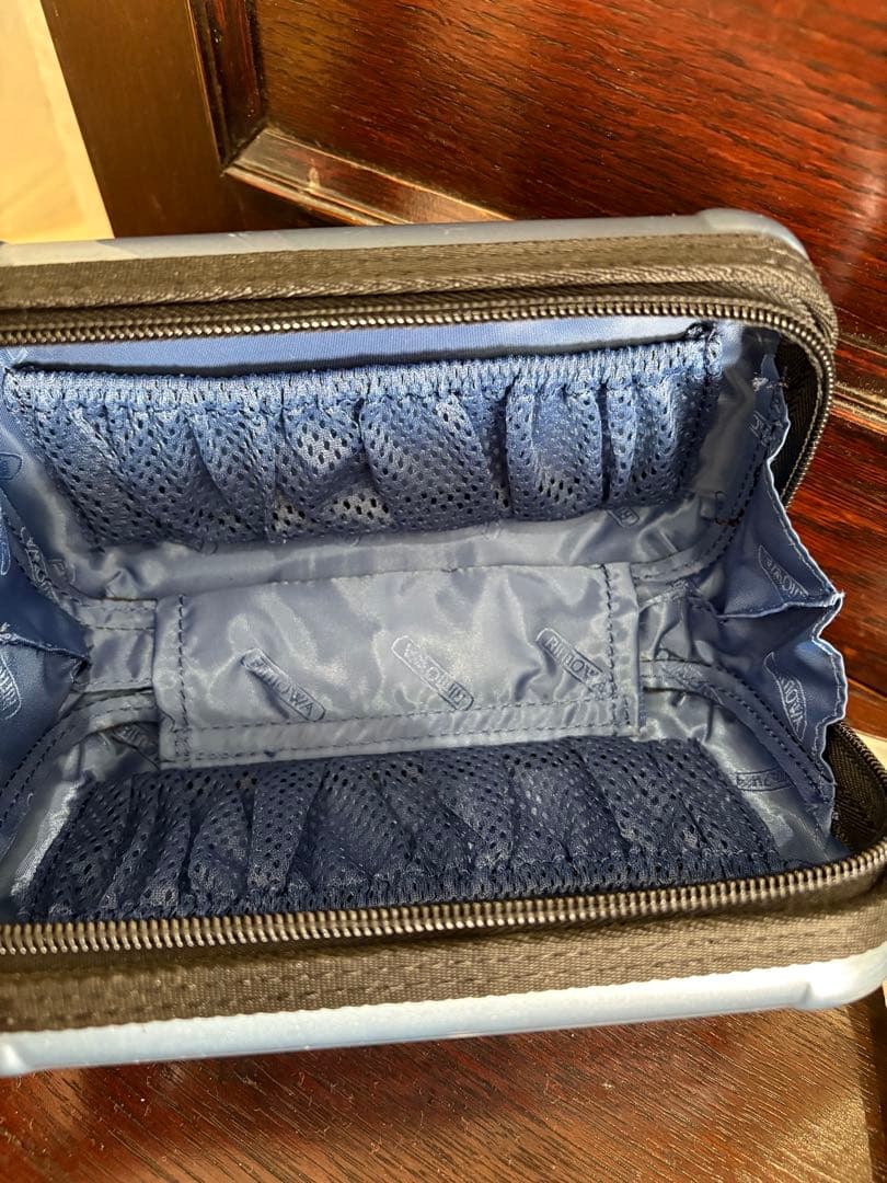 ANA RIMOWA 全日空　リモワ　アメニティポーチ