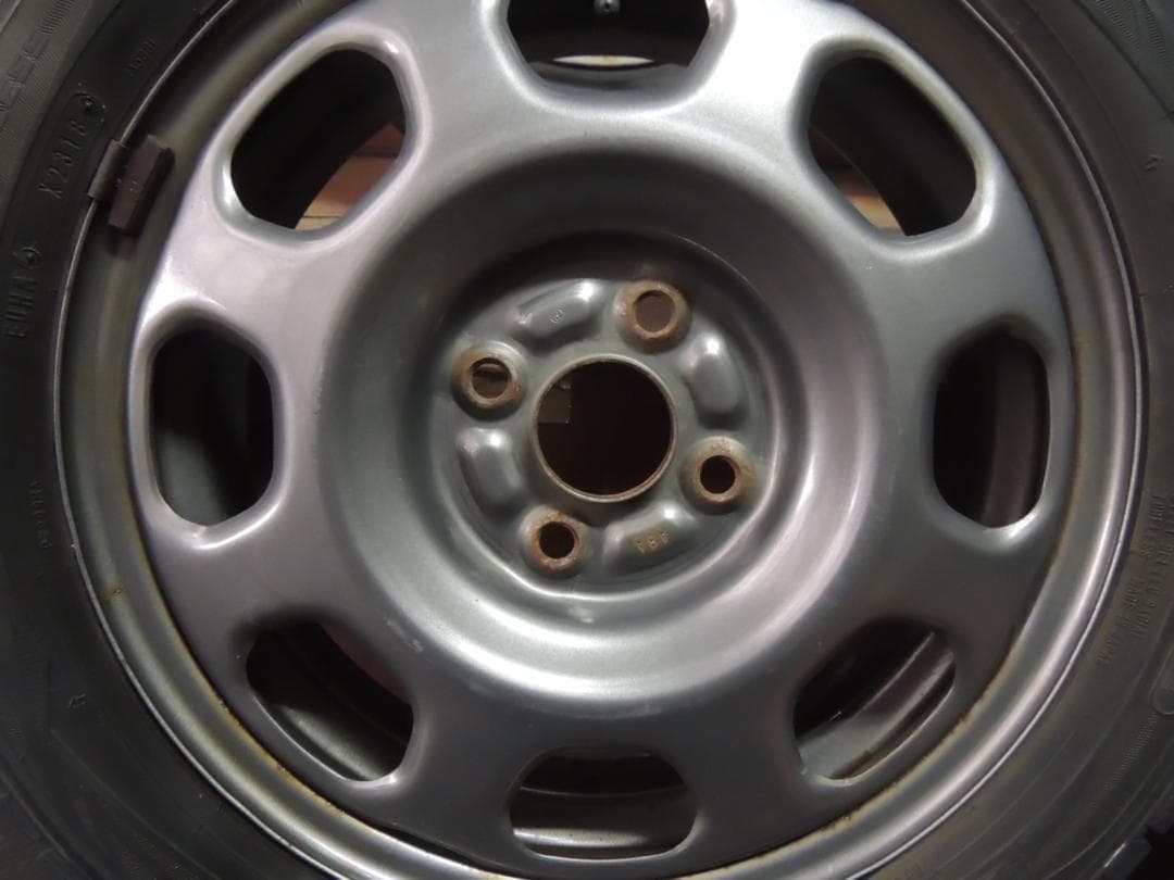 A27　165/60R15　ダンロップ　スタッドレス　4本　ハスラー　サビ 小傷