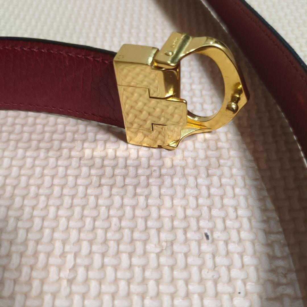 カルティエCartier 赤 レディース　レザー ベルト