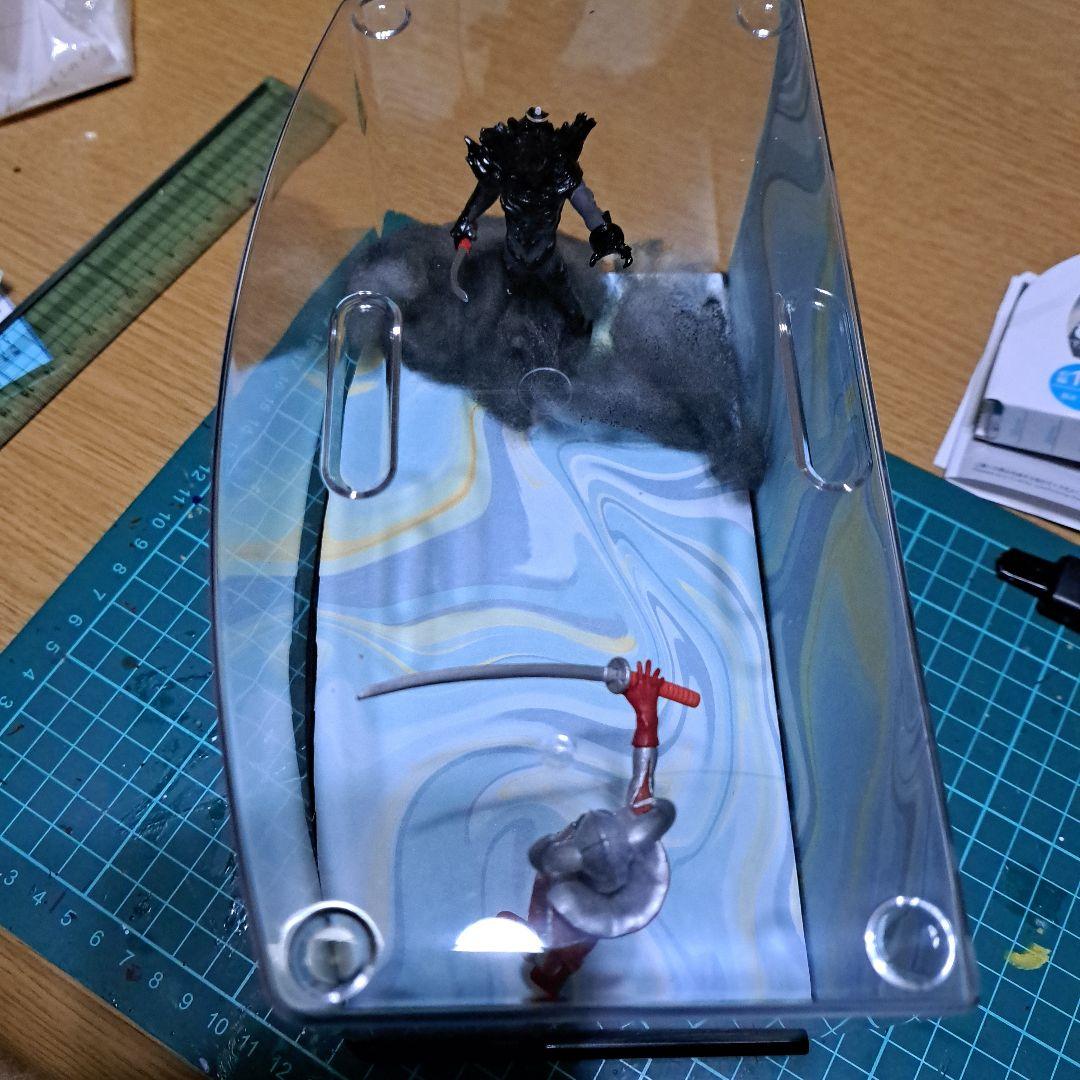 ジオラマ ウルトラの父 対 エンペラ星人