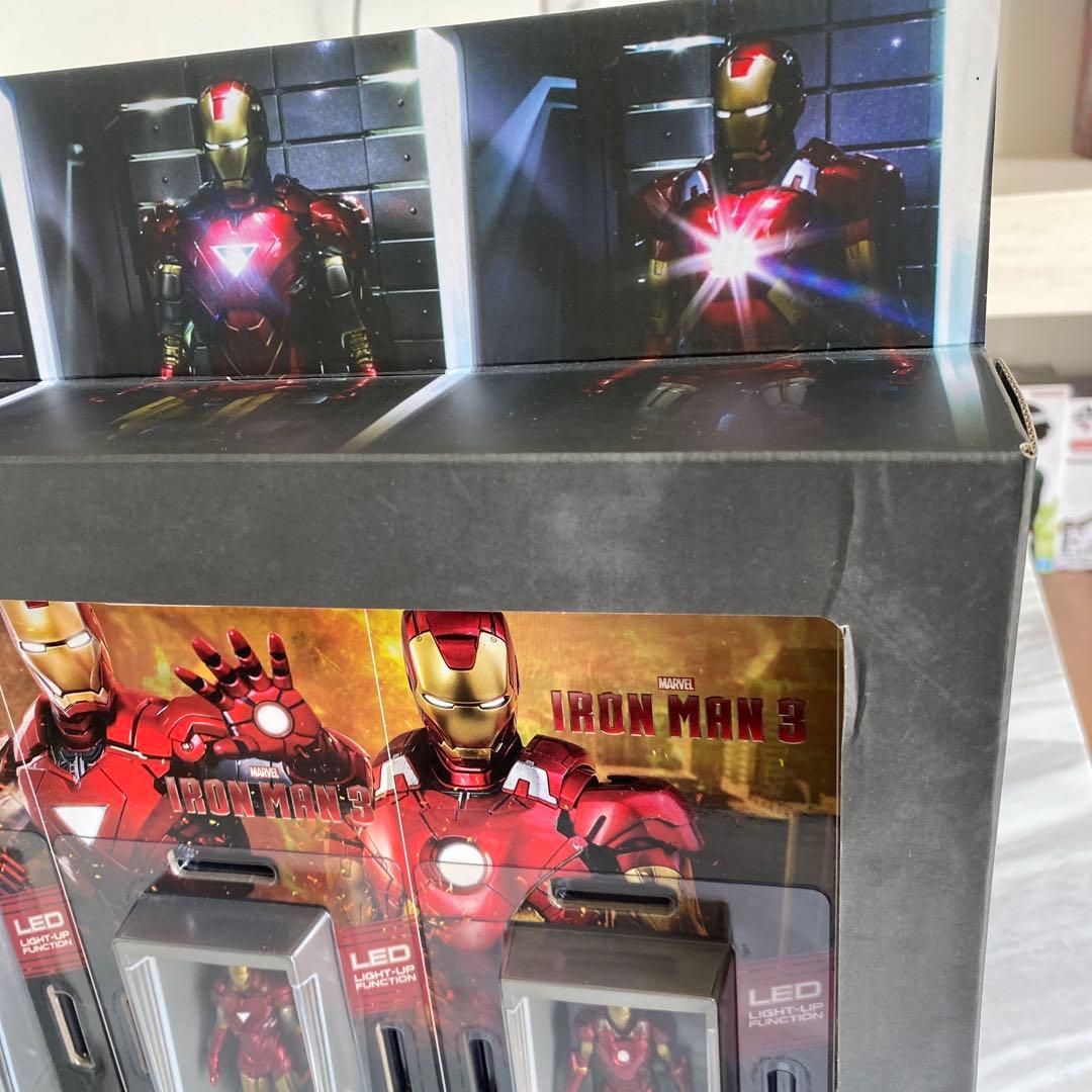 hottoys ミニ　ホールオブアーマーセット