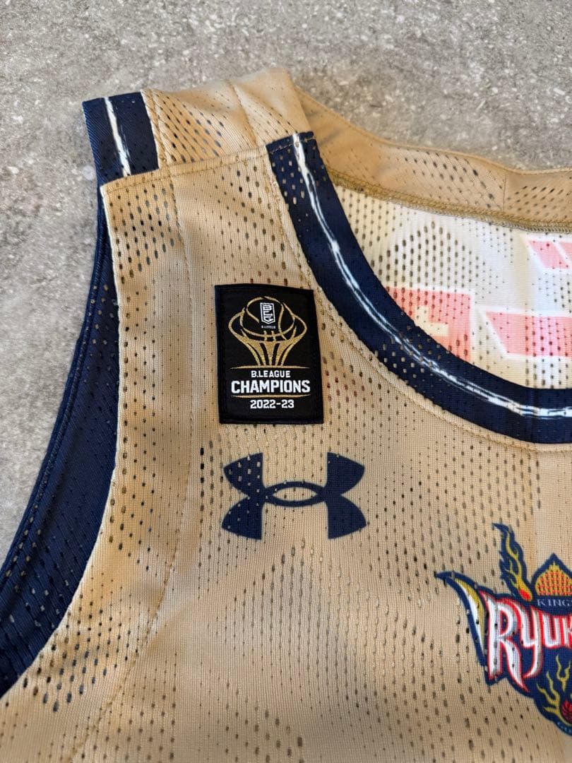 琉球ゴールデンキングス　田代選手#24 オーセンユニフォーム