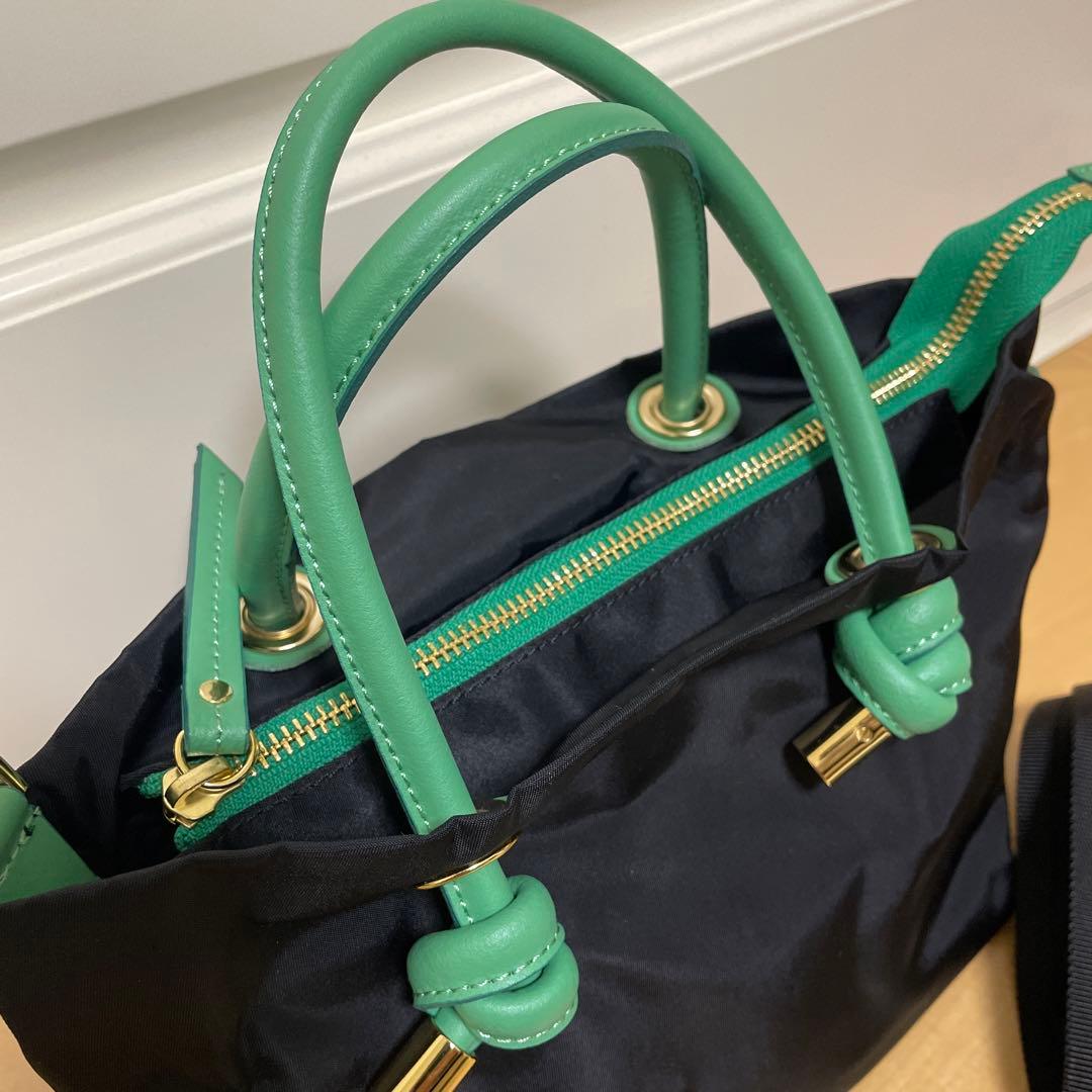 ヴィオラドーロ　人気カラーミニショルダーバッグ