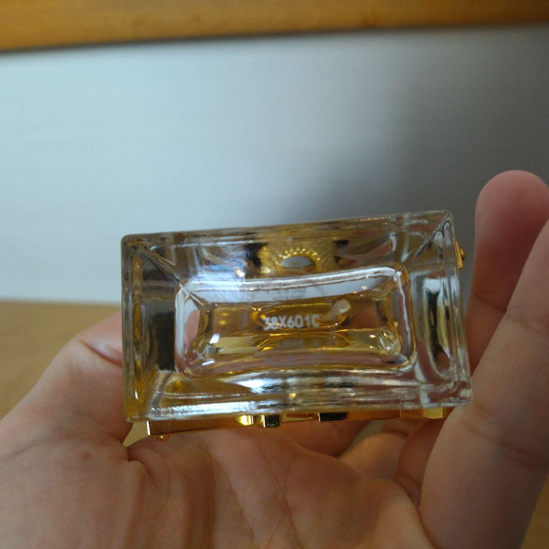 イヴサンローラン　リブレオーデパルファム50ml 香水