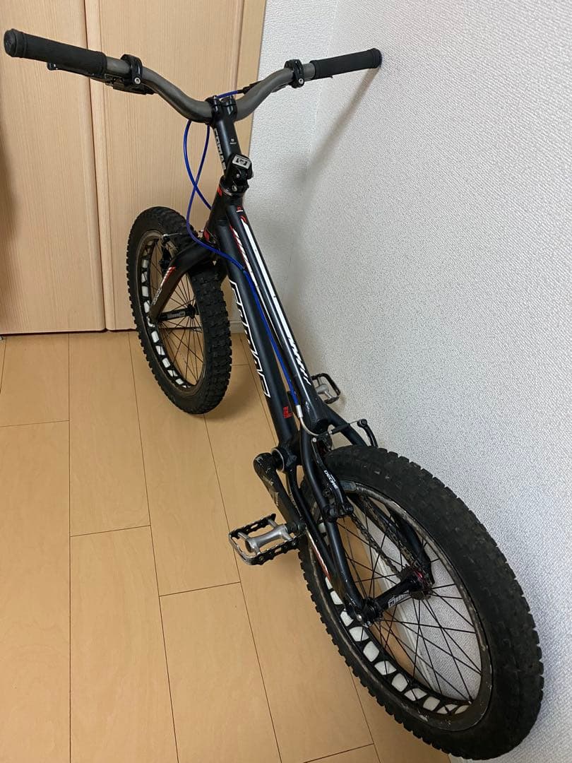 COMAS 18インチ　子供用トライアル