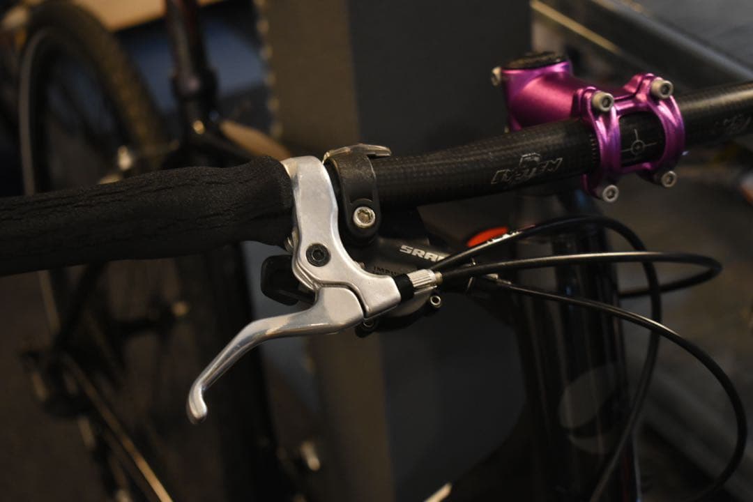 GIANT クロスバイク 軽量アルミフレーム 700C