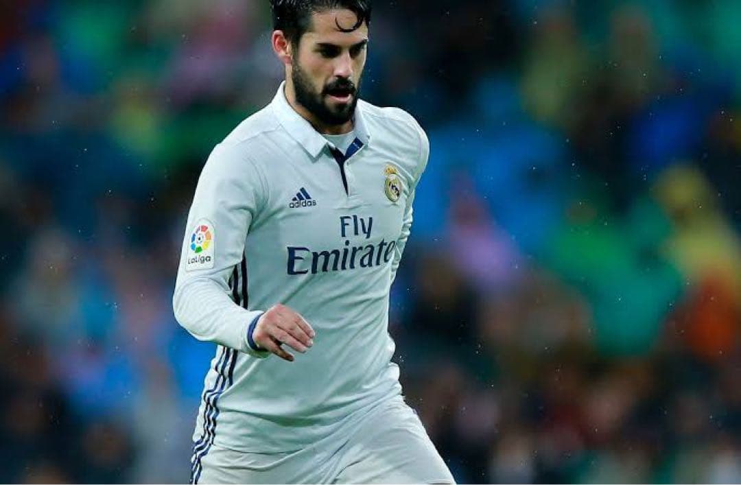 新品タグ付 2016-17 レアル・マドリード イスコ 直筆サイン入り 長袖 M