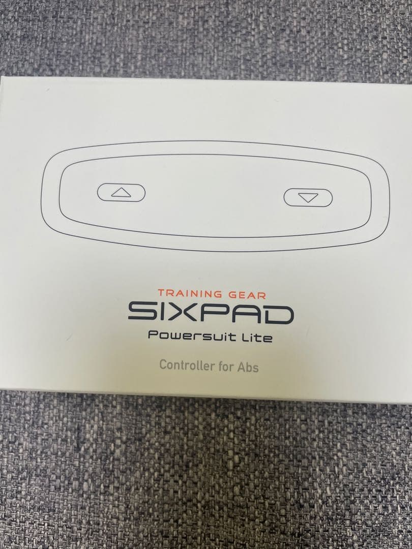 新品未開封　シックスパッド　パワースーツライトアブズ　Mサイズコントローラー付き