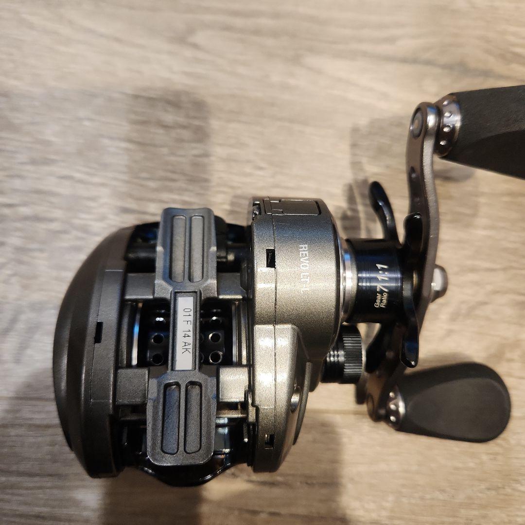 ABU Garcia REVO LT【アブガルシア】左ハンドル