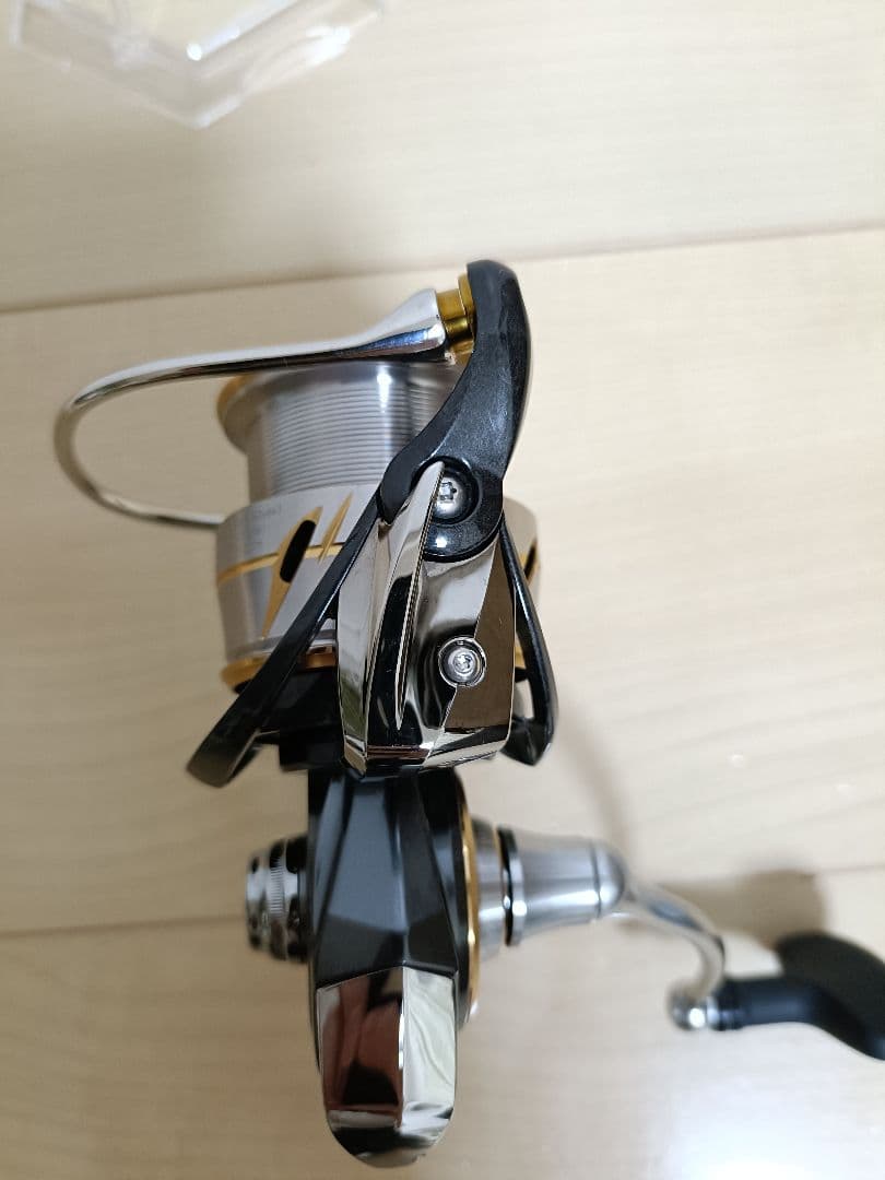 【美品】20ルビアス LT3000S-CXH ダイワ