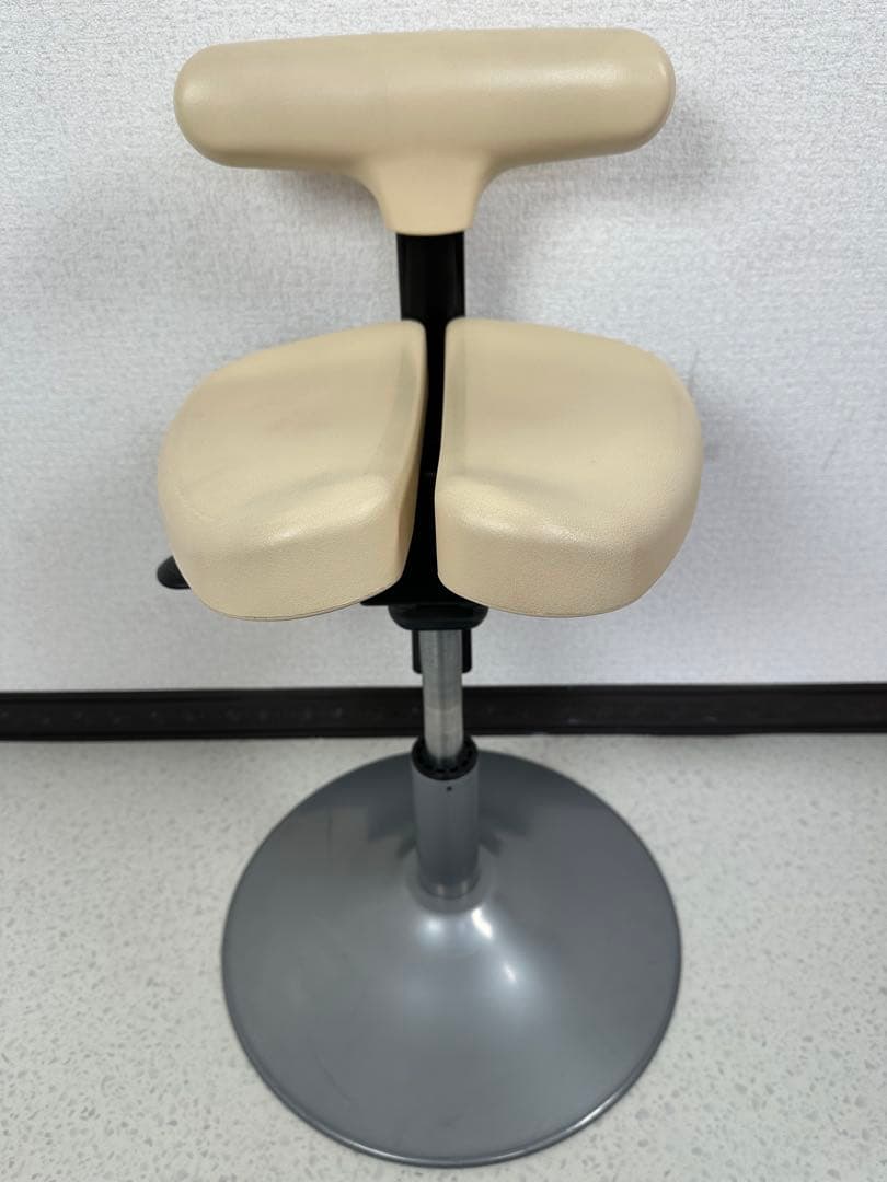 アーユルチェアー ルナ ayur-chair 丸ベースタイプ　管理No.※i4※