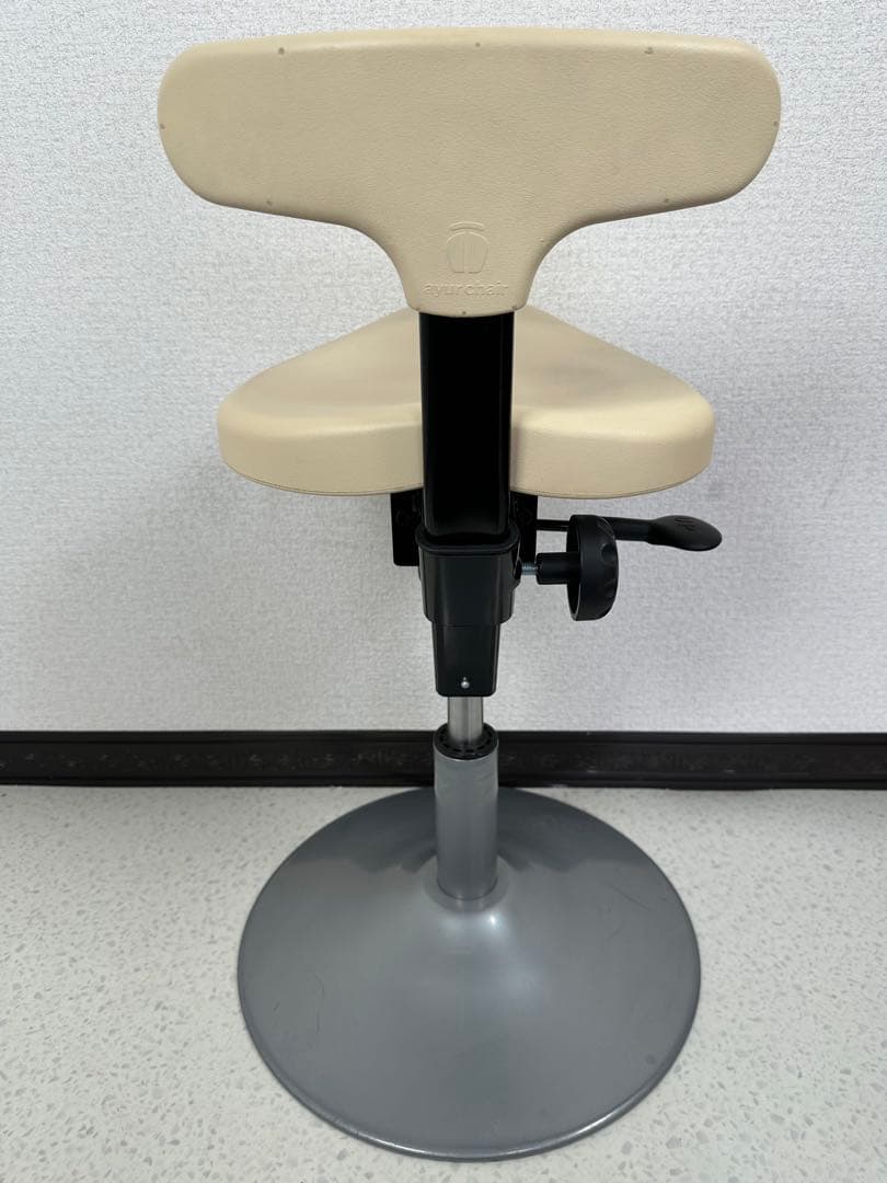 アーユルチェアー ルナ ayur-chair 丸ベースタイプ　管理No.※i4※