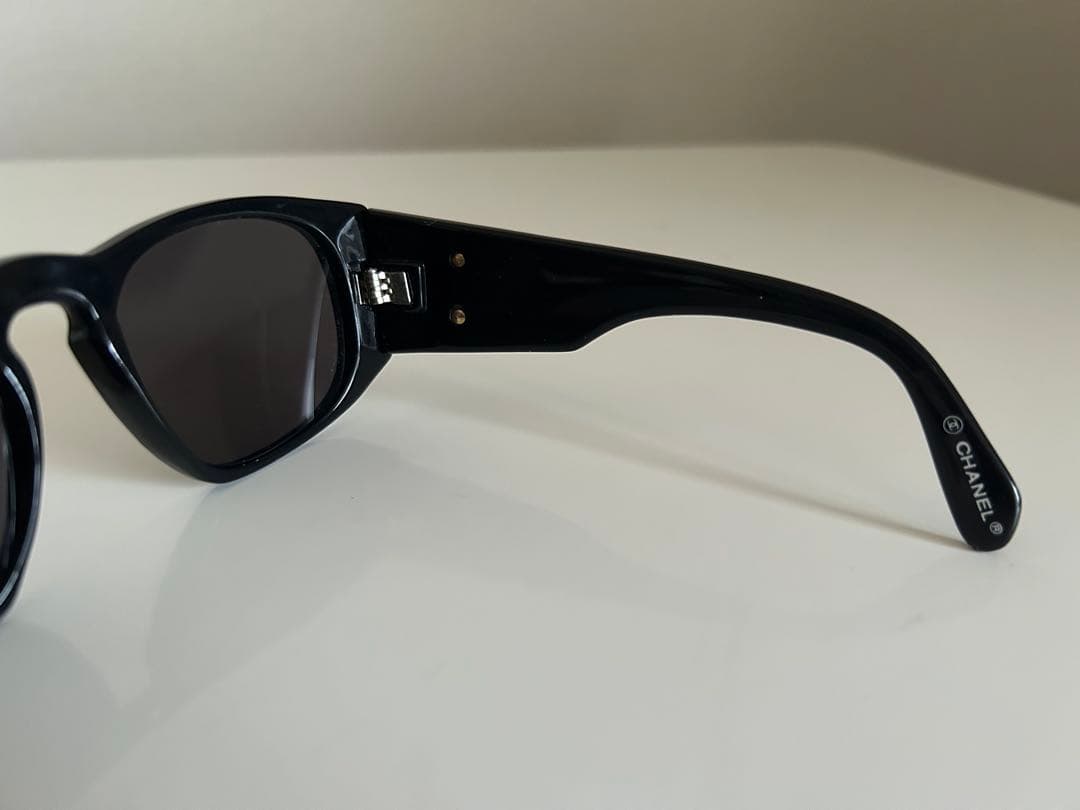 【CHANEL】極美品 マトラッセ ココマークサングラス レディース