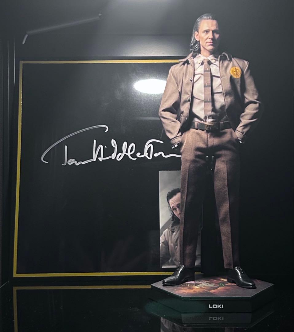 ホットトイズ ロキ (サインは付いていません)